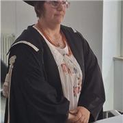 Laureata Magistrale in Psicologia con il massimo dei voti e Laureanda in Programmazione e Gestione dei Servizi Sociali (LM87)